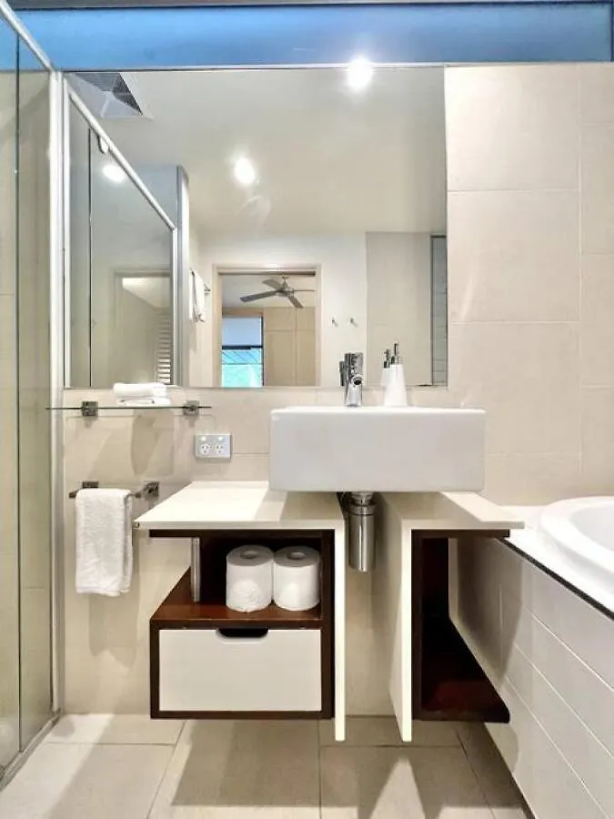 7407 Gorgeous Rainforest Outlook Apartment Noosa Heads 0*,  Australia
