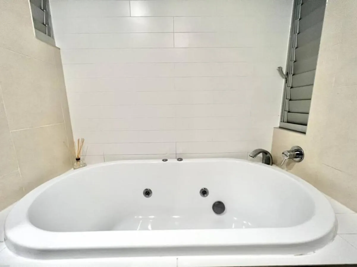 7407 Gorgeous Rainforest Outlook Apartment Noosa Heads
