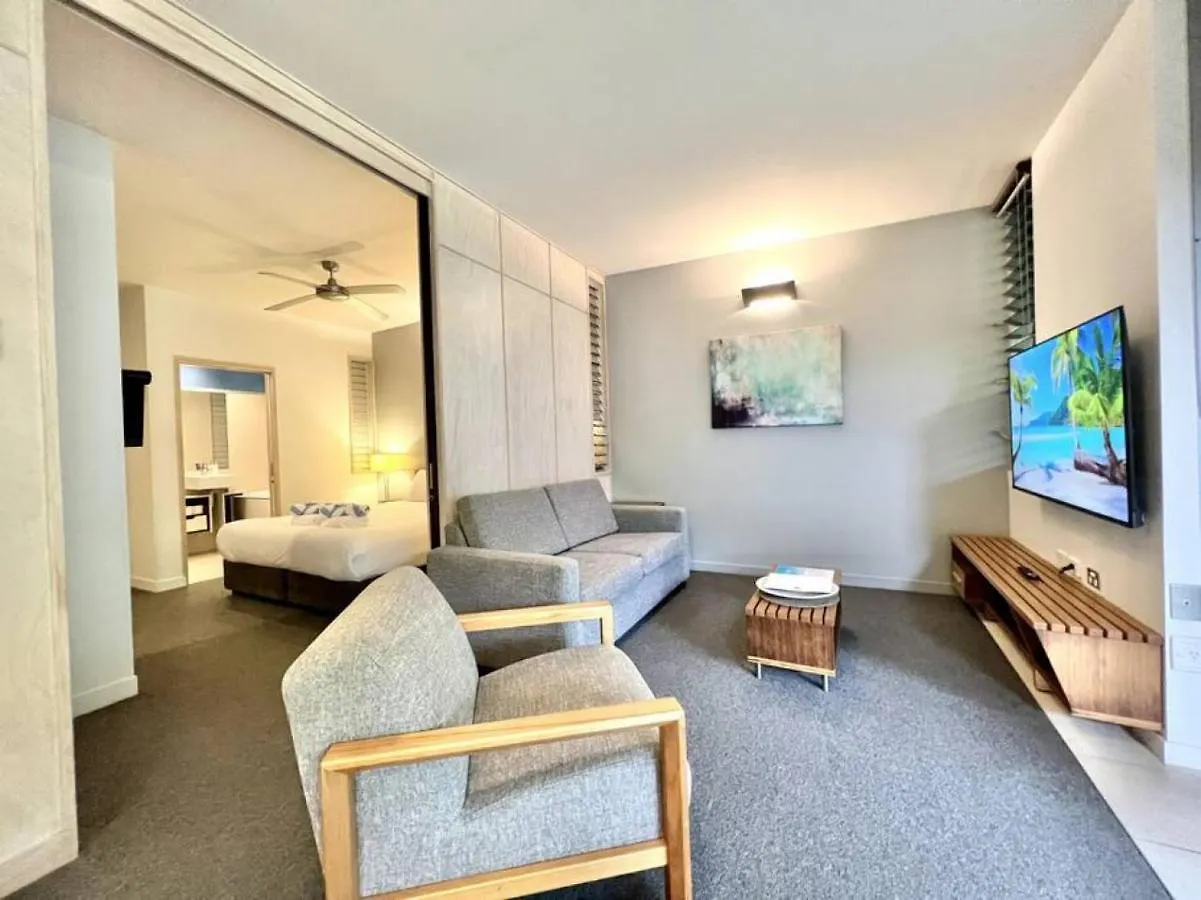 7407 Gorgeous Rainforest Outlook Apartment Noosa Heads
